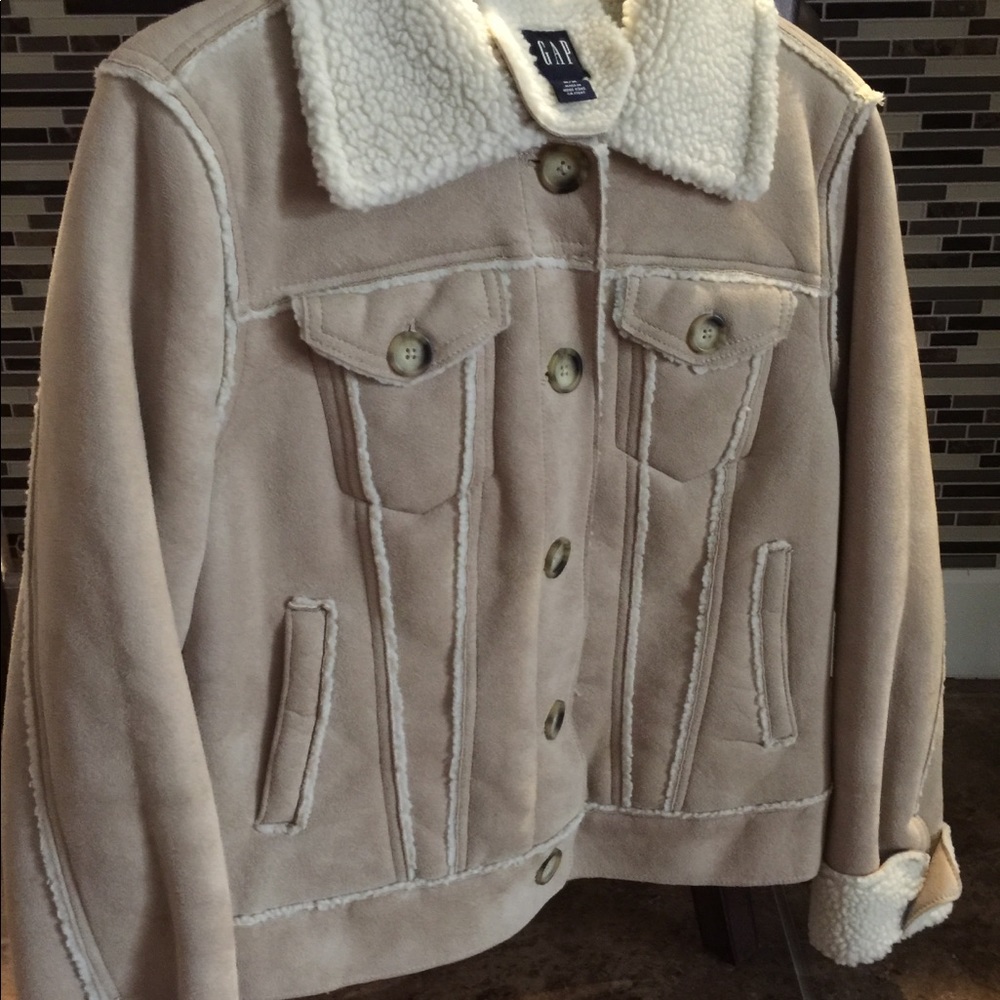 Gap Winter Jacket - image 4